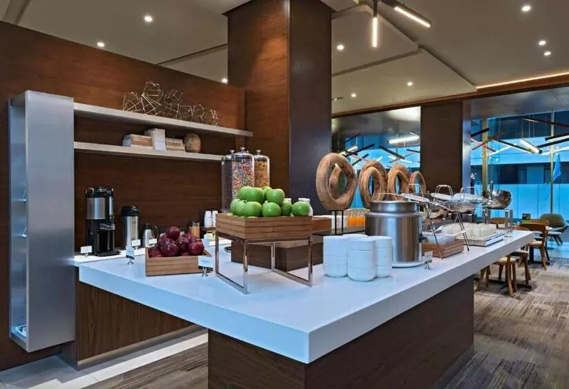 هتل Courtyard By Marriott Guatemala City