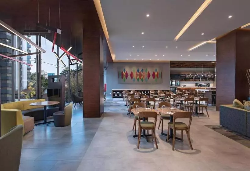 هتل Courtyard By Marriott Guatemala City