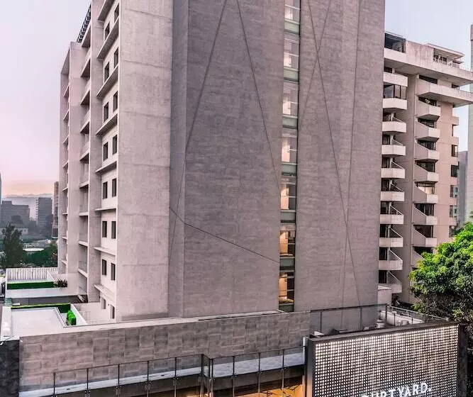 هتل Courtyard By Marriott Guatemala City