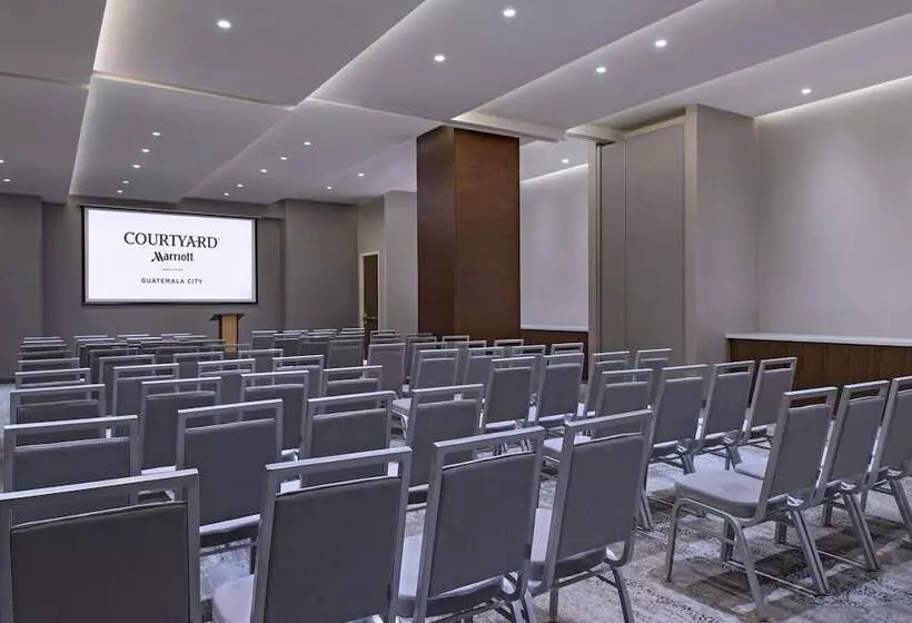 هتل Courtyard By Marriott Guatemala City