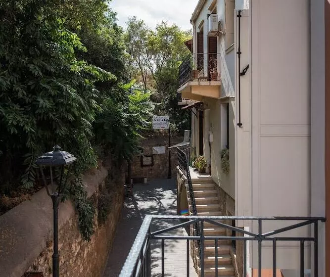 Hotelli Elia Portou Due