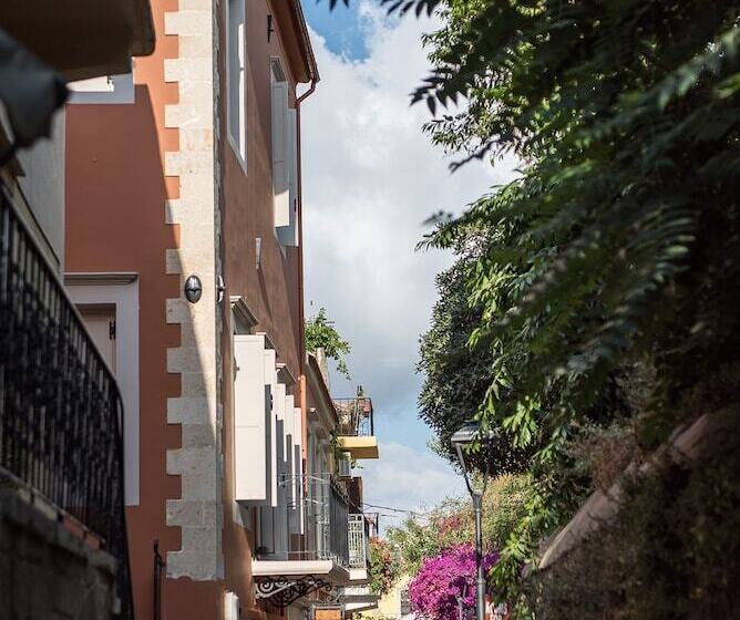 هتل Elia Portou Due