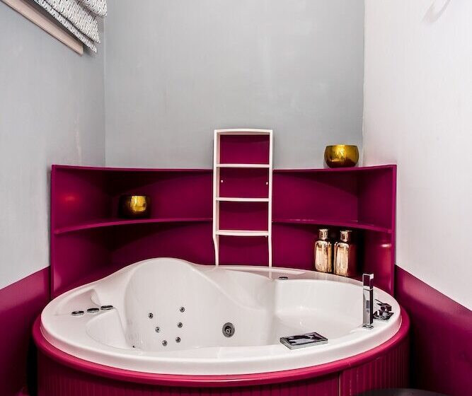 هتل Elia Portou Due