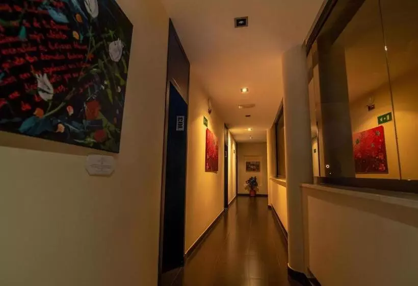 Hotel Los Nardos