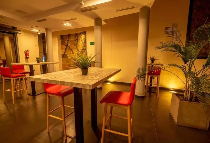 Hotel Los Nardos