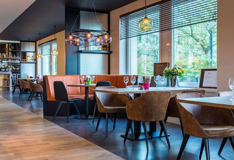 هتل Park Inn By Radisson Brussels Airport