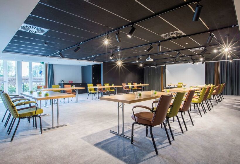 هتل Park Inn By Radisson Brussels Airport