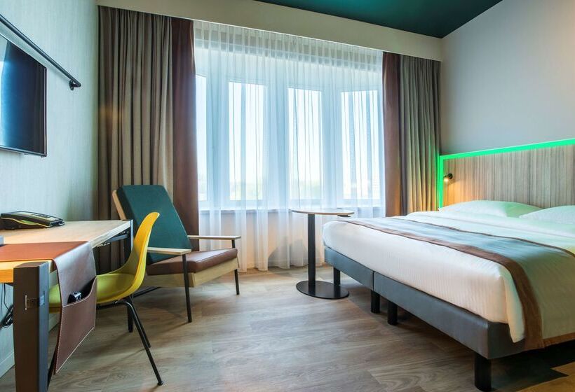 هتل Park Inn By Radisson Brussels Airport