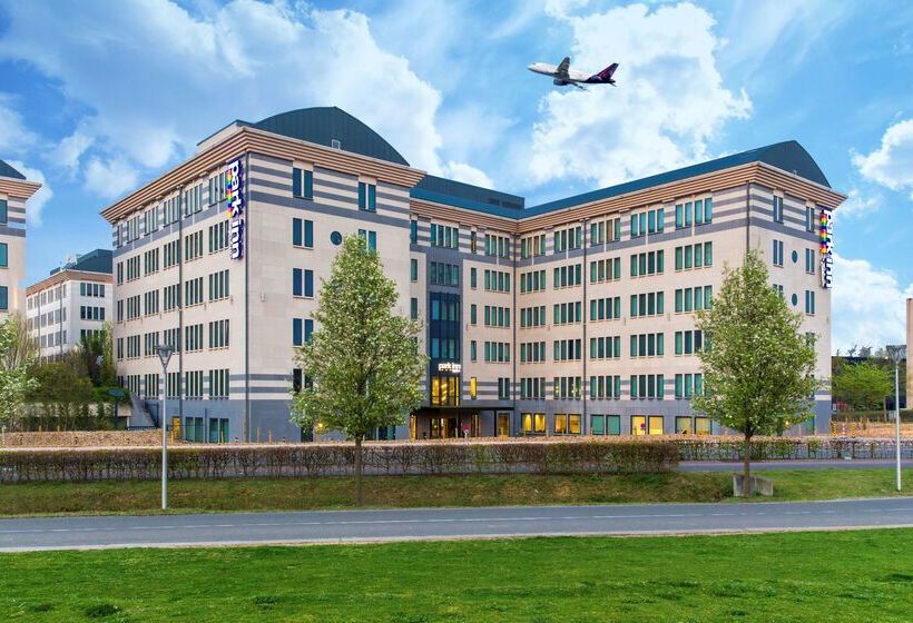 هتل Park Inn By Radisson Brussels Airport