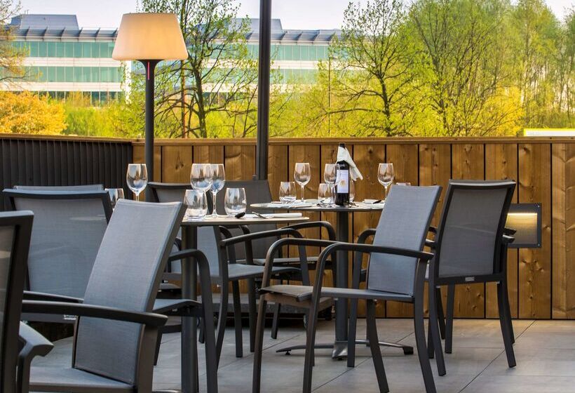 هتل Park Inn By Radisson Brussels Airport