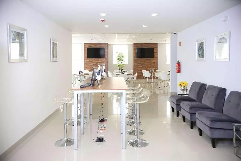 ホテル Sleep Inn Hermosillo