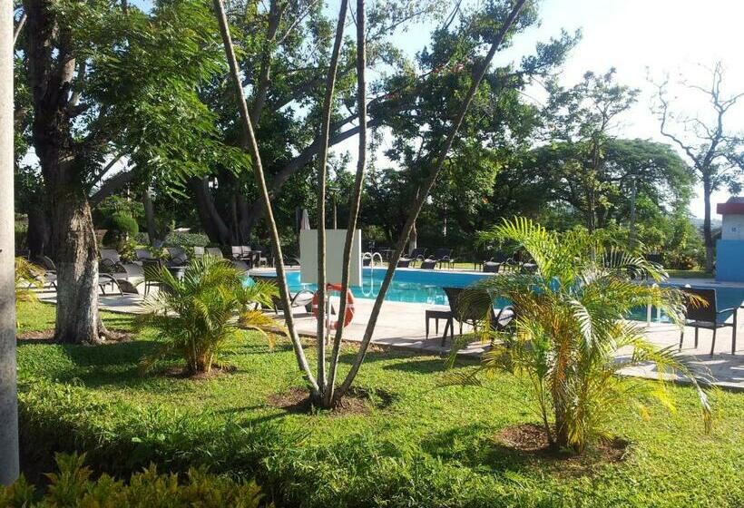 Songo Hotel by Montebelo