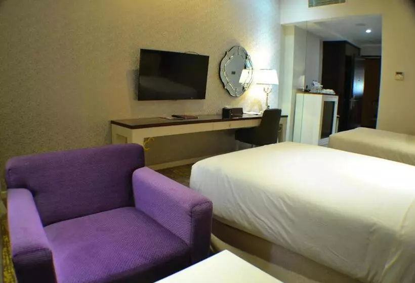 Sutanraja Hotel & Convention Centre
