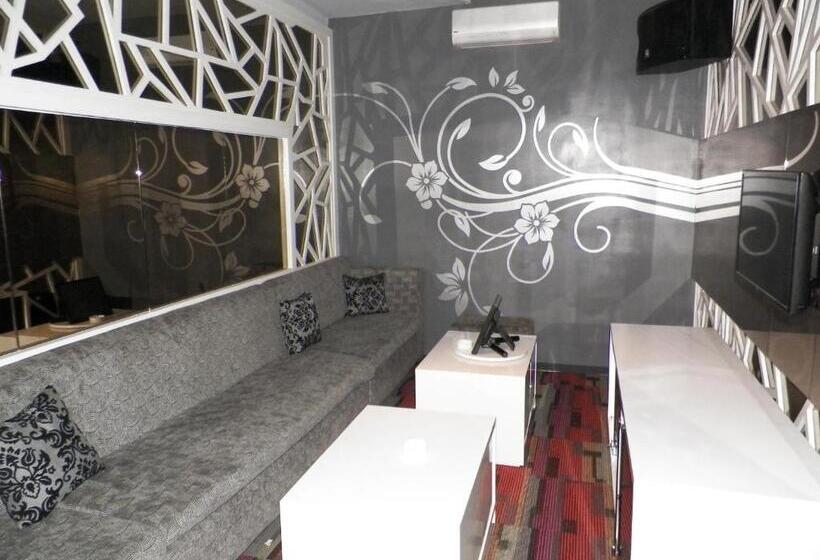 Sutanraja Hotel & Convention Centre