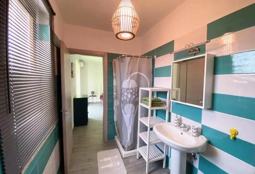 35 Passi Dal Mare B&b