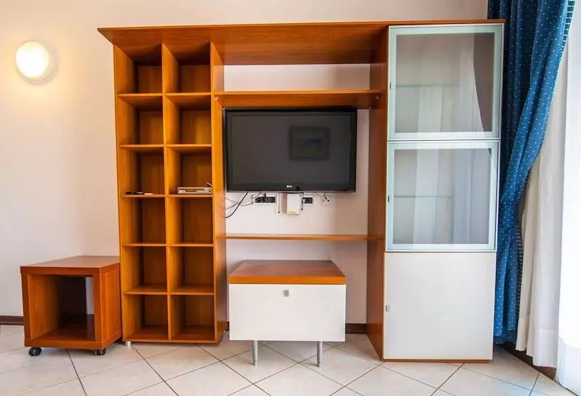 Hotelli Ai Pini Medulin Resort