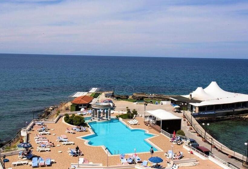Dome Hotel & Casino At Central Kyrenia