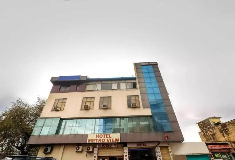 Flagship Hotel Metro View