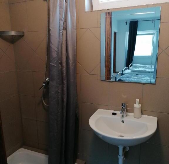 מוטל Omega Szigetszentmiklós