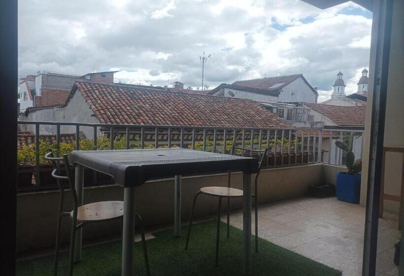 Pension La Perla Cuencana Hostal