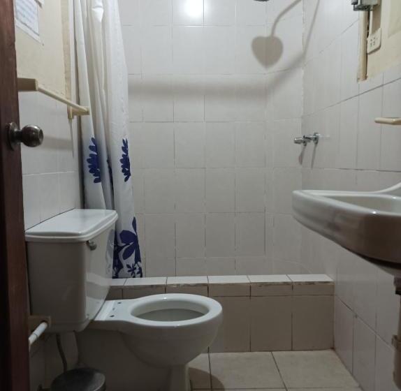 Pension La Perla Cuencana Hostal