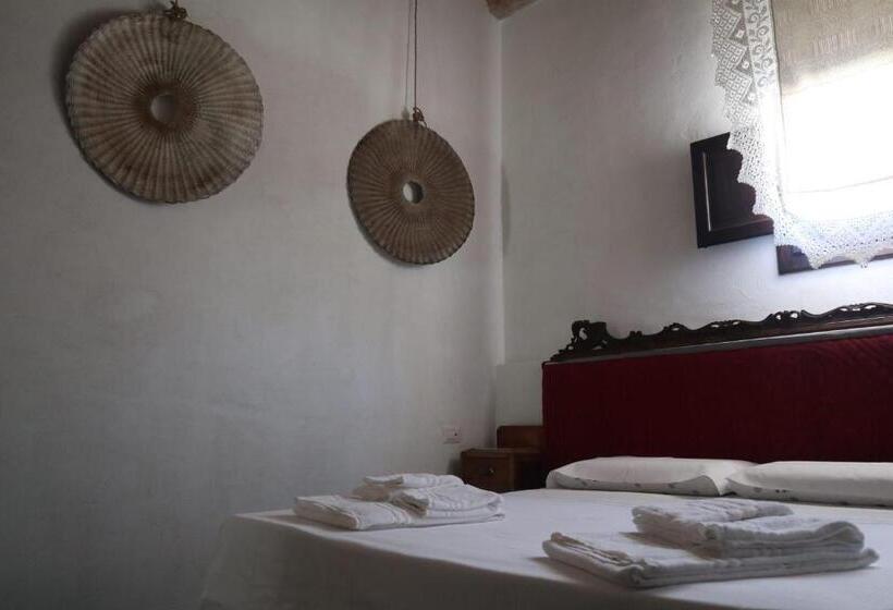 هتل Casale Millinchè