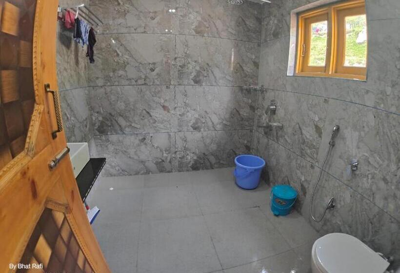 Otel Crest Plaza Resort