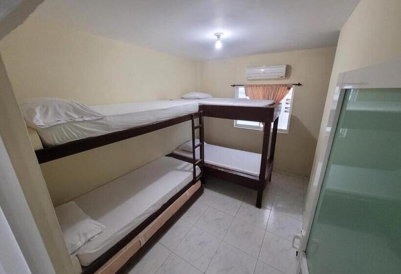 호텔 Los Bohios De Coveñas