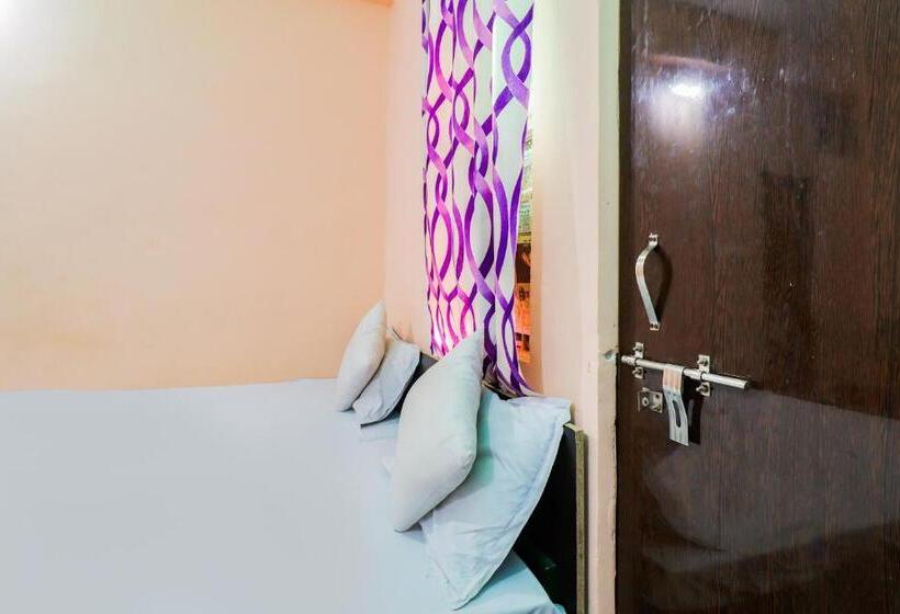 هتل Oyo Siddhi Vinayak Guest House