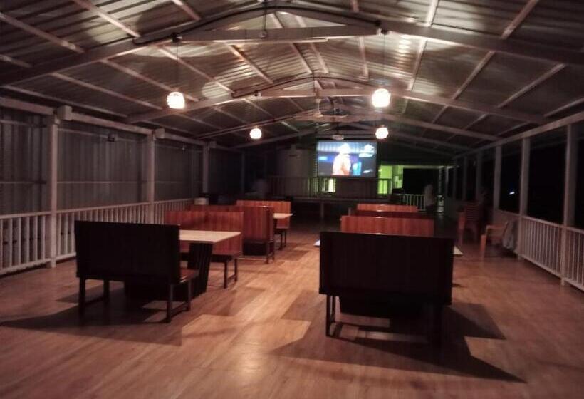 هتل Sahyadri Stud Farm And Resort