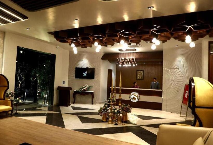 Hotel Shukrana Resort & Spa