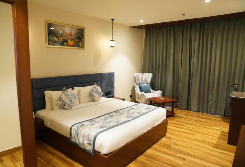 Hotel Shukrana Resort & Spa