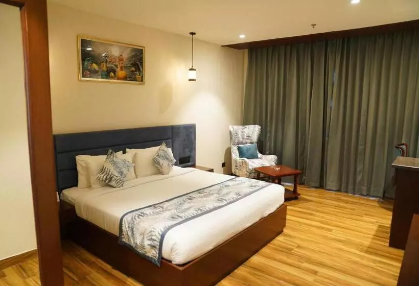 ホテル Shukrana Resort & Spa