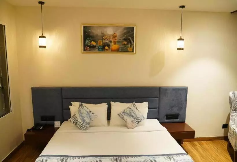 ホテル Shukrana Resort & Spa