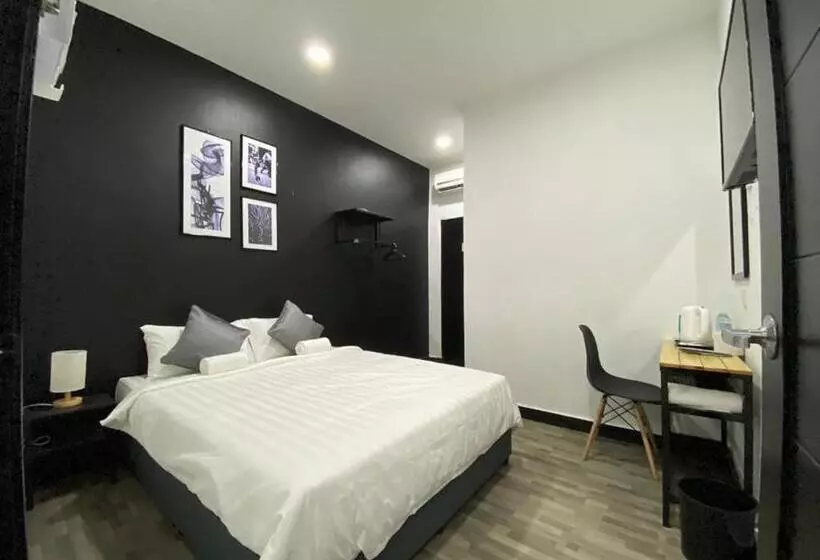 ホテル The Sky Inn