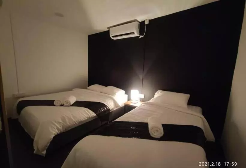 ホテル The Sky Inn