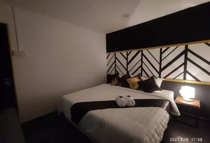 ホテル The Sky Inn