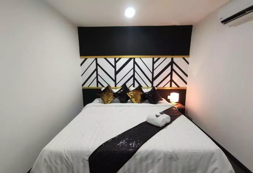 ホテル The Sky Inn