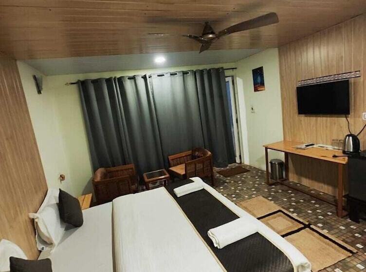 هتل The Sunbliss Cottages