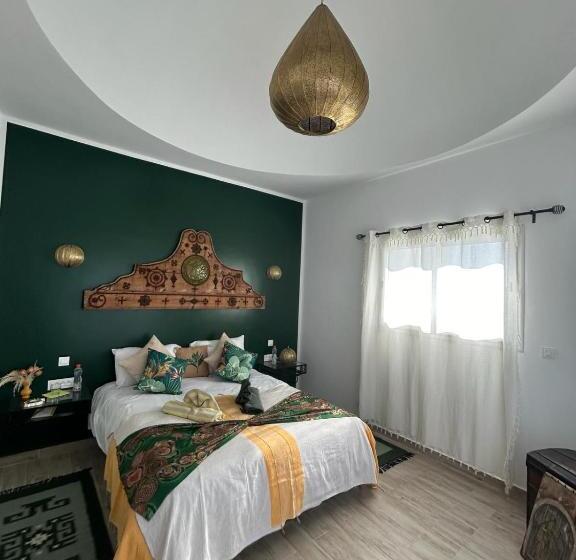 بنسيون Dar El Kahina Djerba