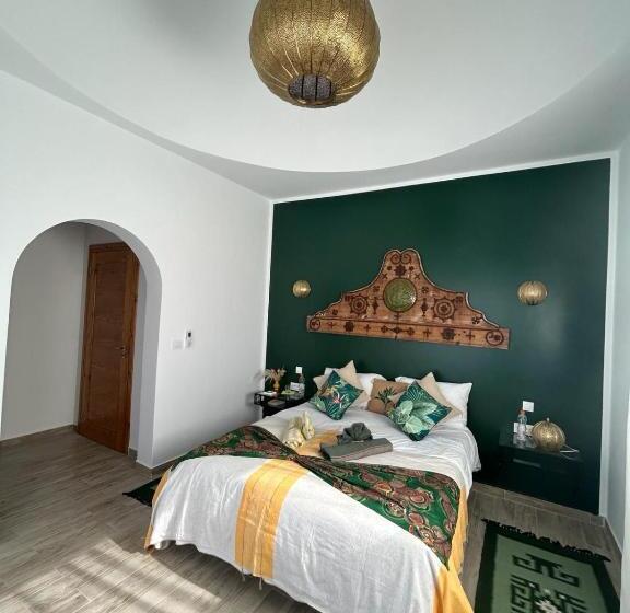 بنسيون Dar El Kahina Djerba