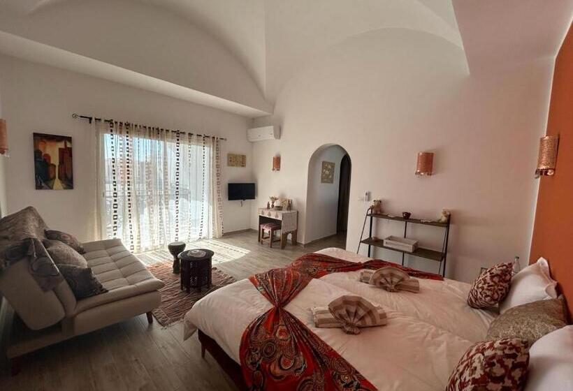 بنسيون Dar El Kahina Djerba