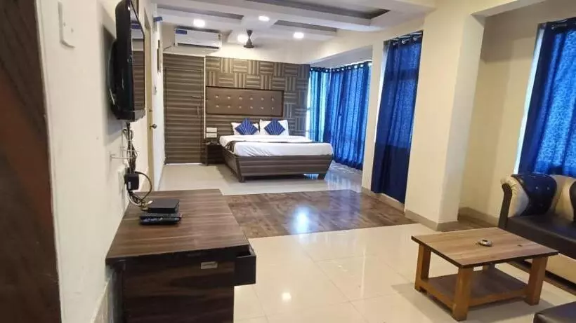 ペンション New Phoenix By Glitz Hotels