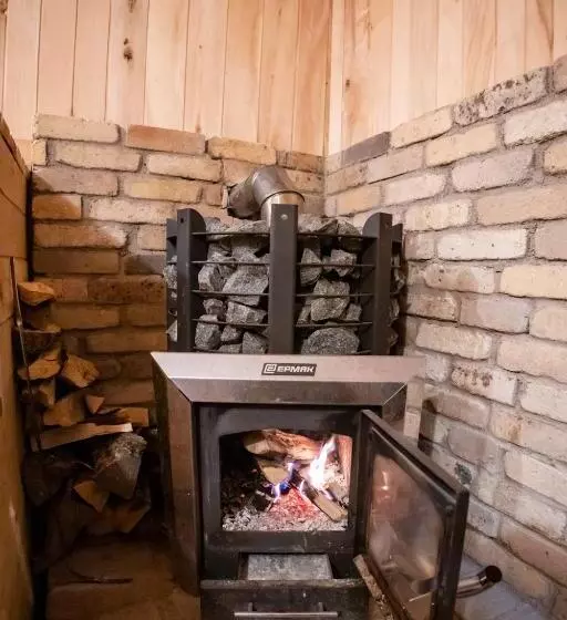 پانسیون Stepsa Guest House