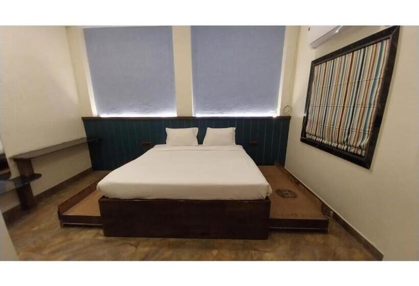 Samardha Jungle Resort