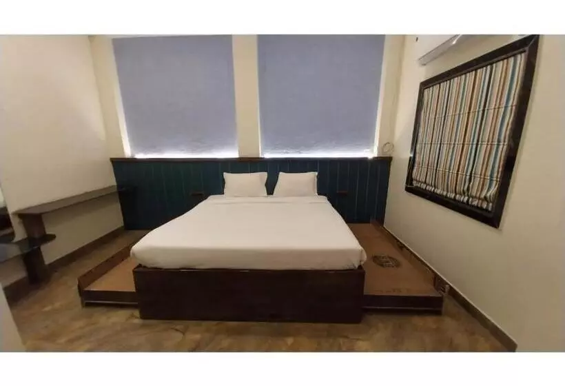 Samardha Jungle Resort