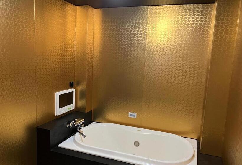 هتل Aegean Sea Adults Only