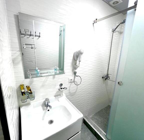 Antique Hotel Rizvan