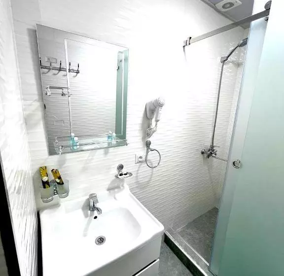 Antique Hotel Rizvan
