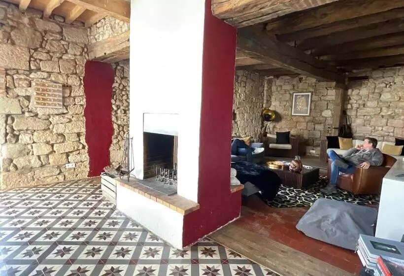 Aamiaismajoitus (B&B) Gîte Chez Vous Chez Nous